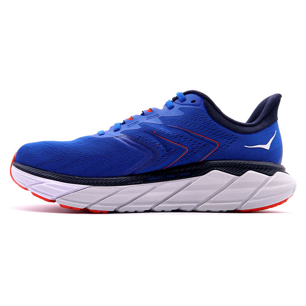 Hoka One One Arahi 5