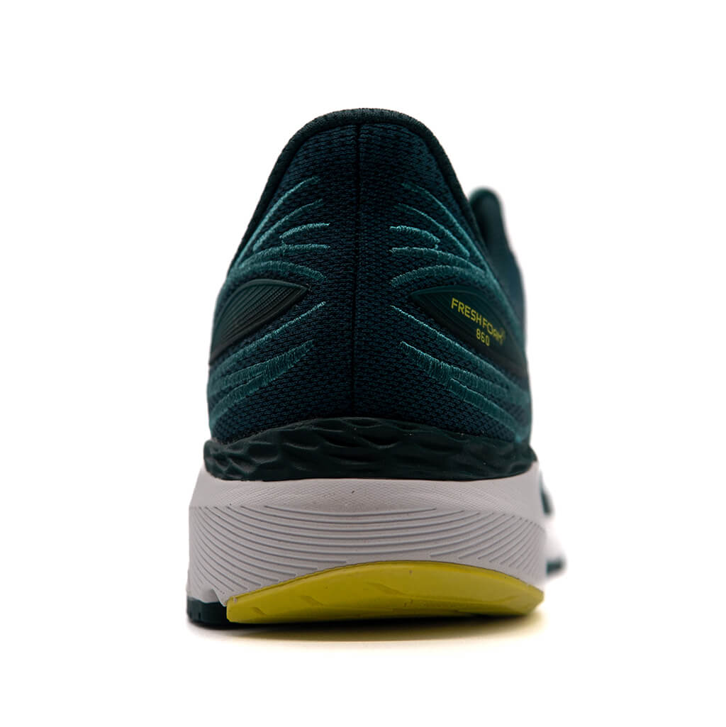 New Balance 860 v12