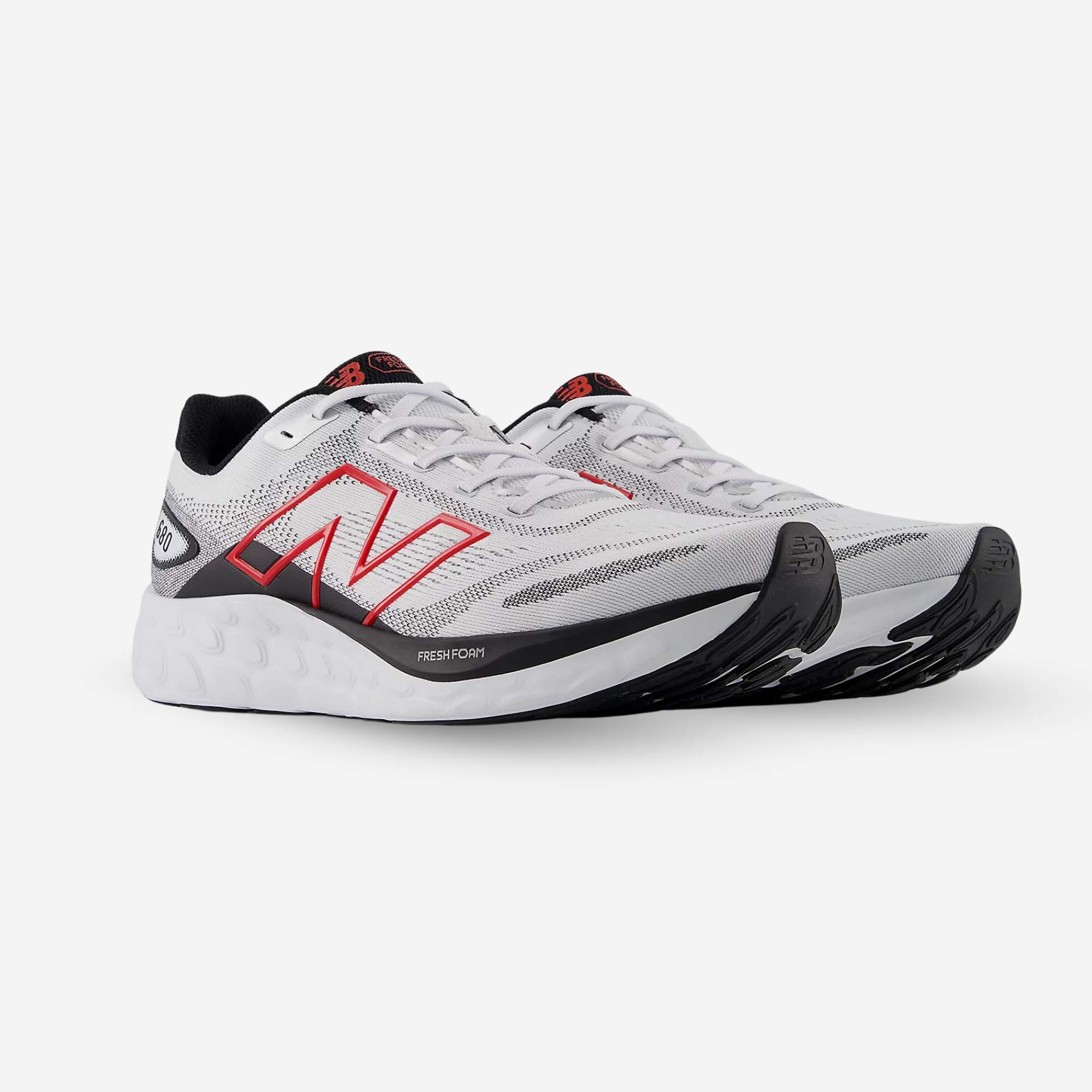 New Balance 680 V8