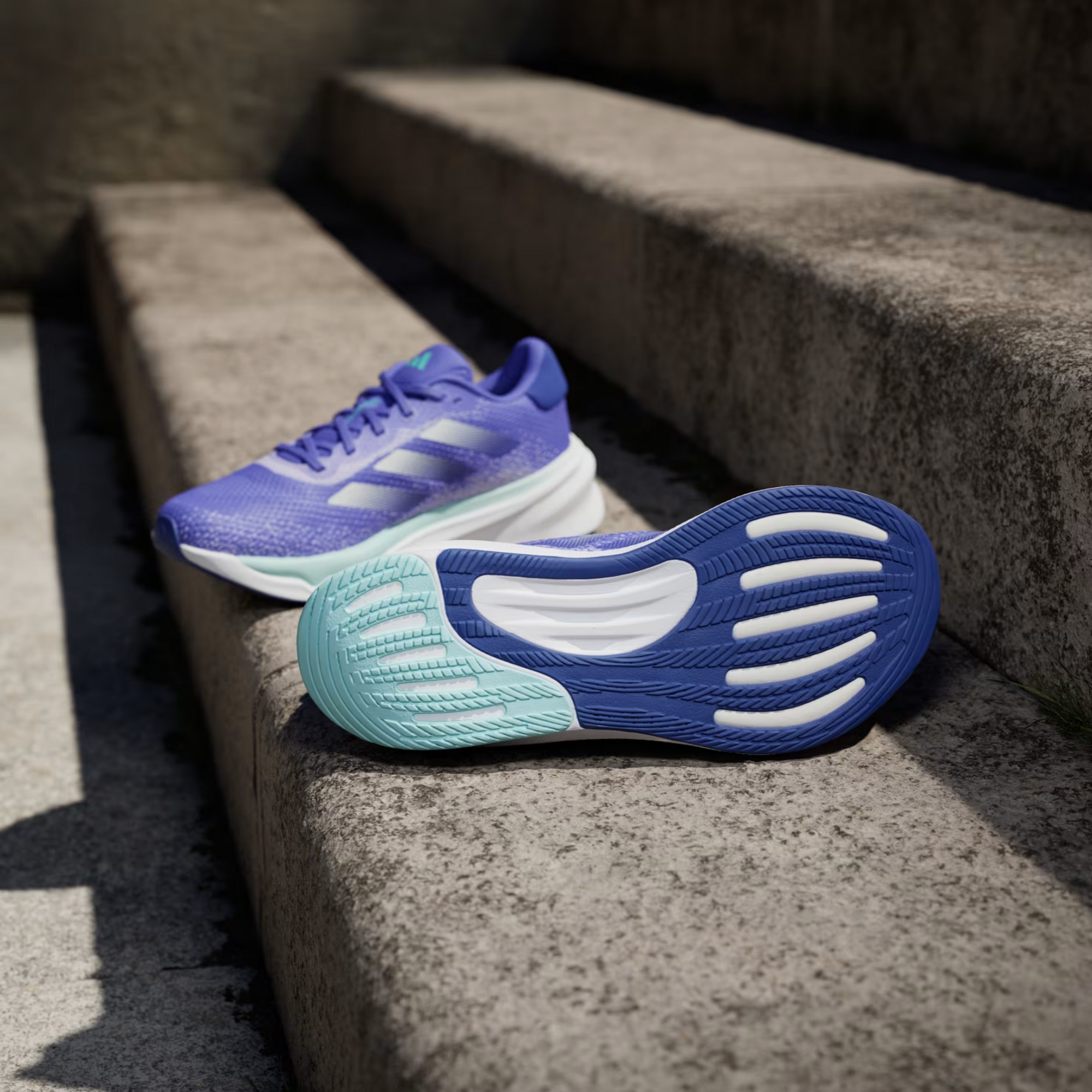 ADIDAS SUPERNOVA STRIDE