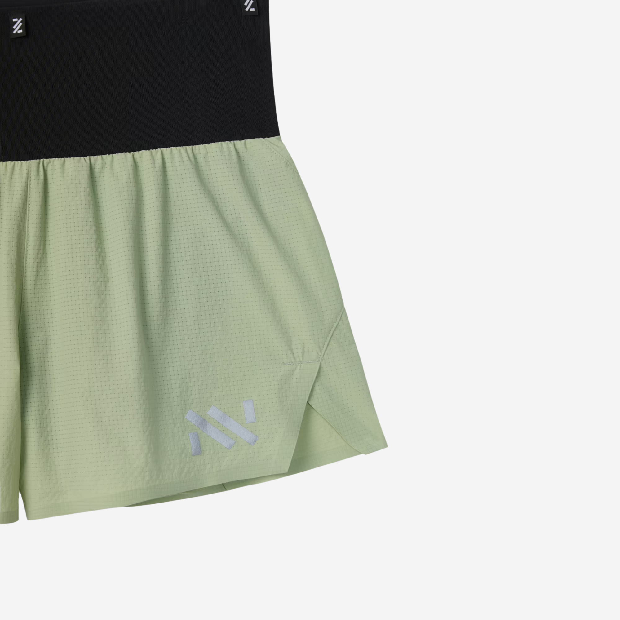 NNormal Race Short 02
