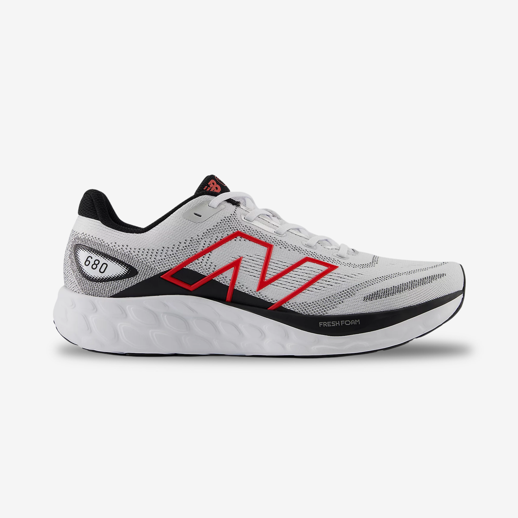 New Balance 680 V8