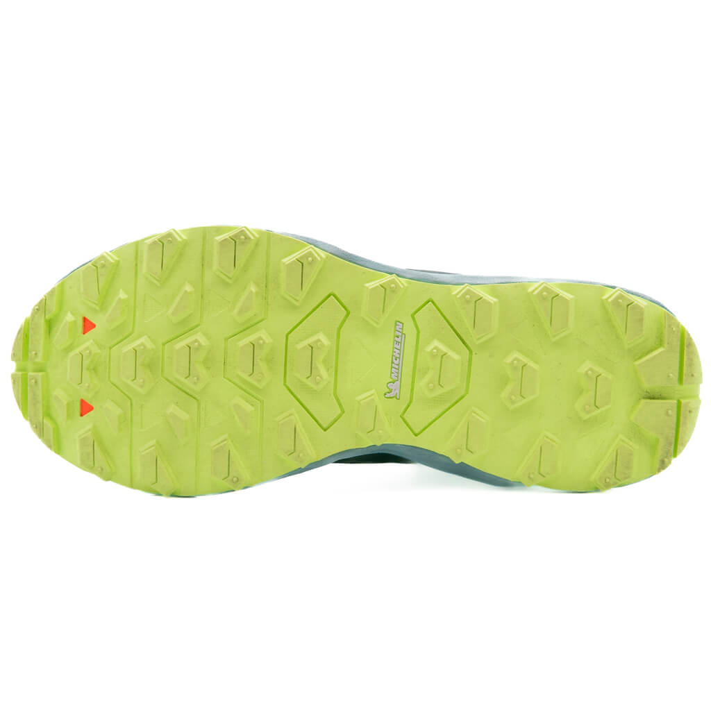 Mizuno Wave Daichi 7
